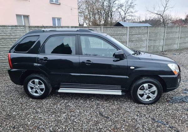 Kia Sportage cena 24000 przebieg: 210300, rok produkcji 2009 z Oława małe 379
